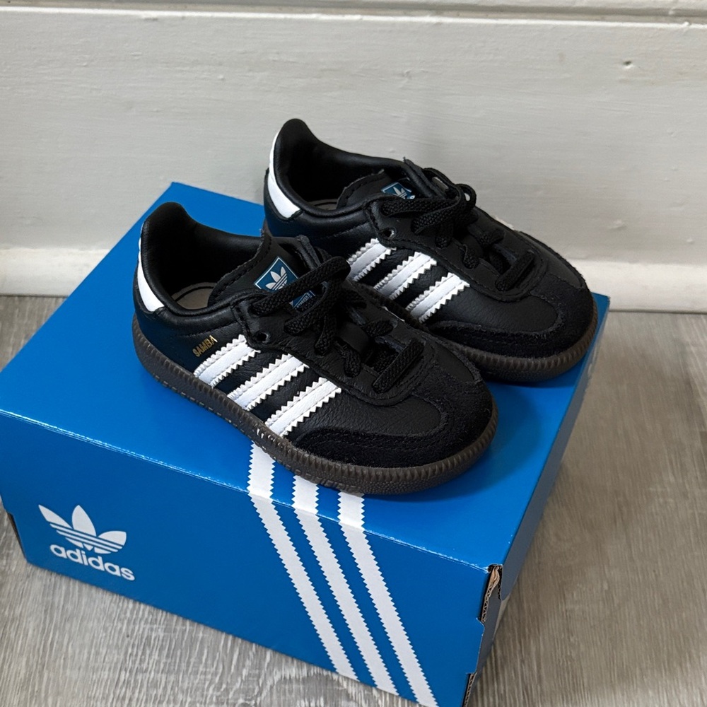 Adidas Baby/Toddler Black and White Sambas